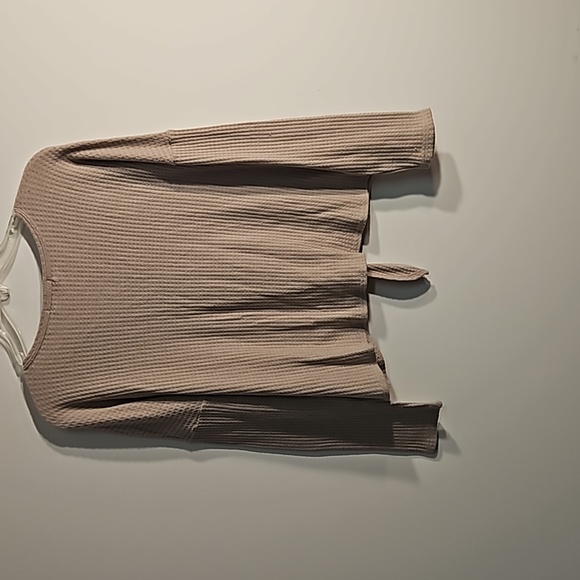 Top size lg - Picture 4 of 5